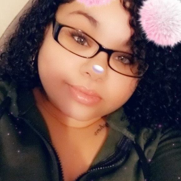 Meet your Posher, Golda - Picture 1 of 1